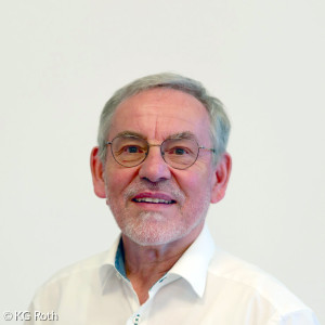 Dr. Albert Struntz